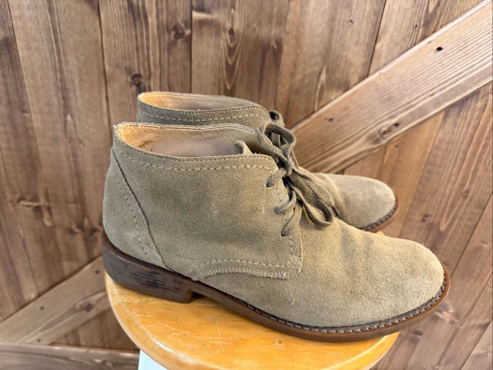 Banana Republic Men’s Size 9 Taupe Suede Leather Chukka Desert Ankle Boots